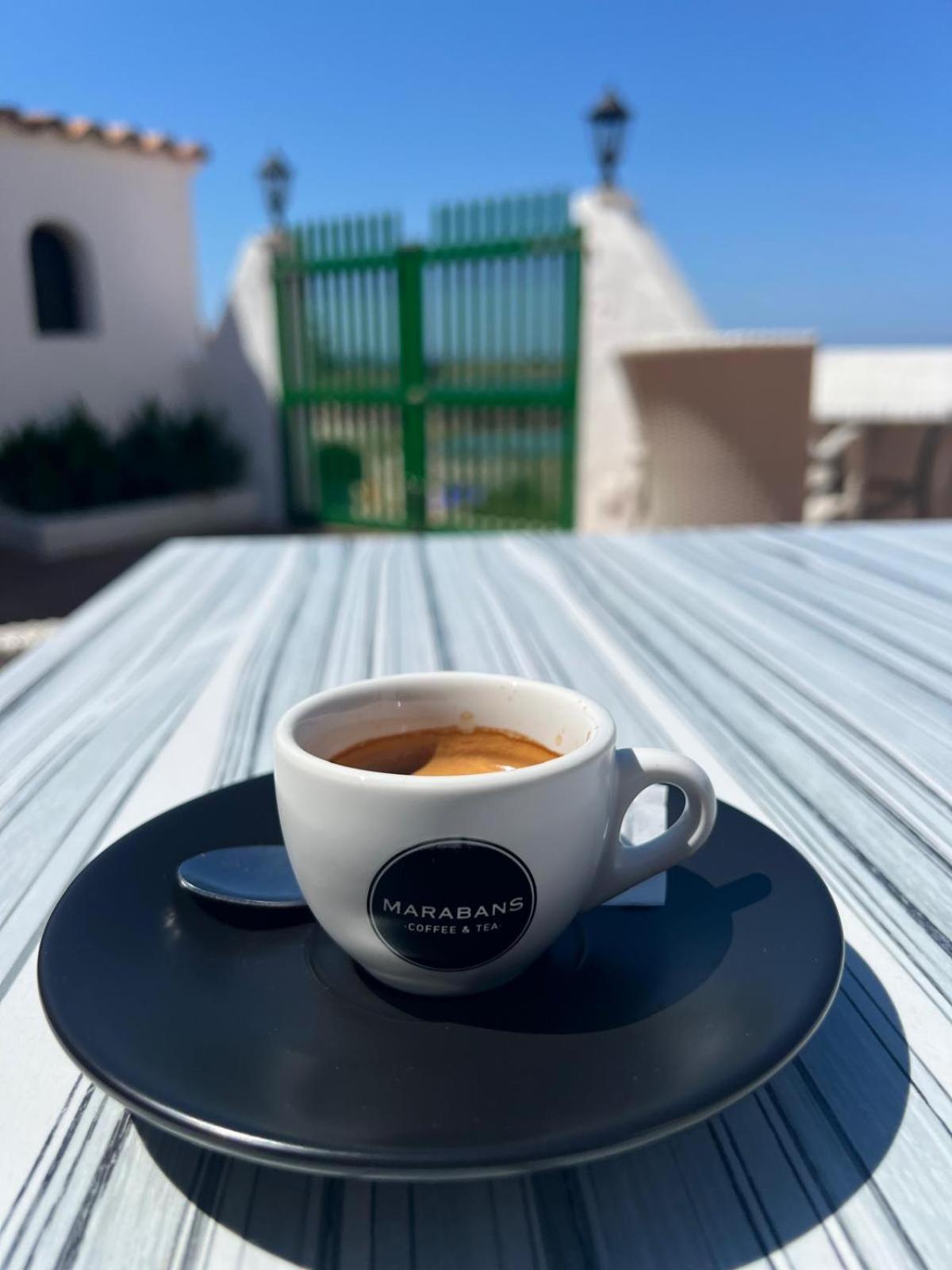 Hostal Restaurante Playa Colonia de Sant Jordi Екстериор снимка
